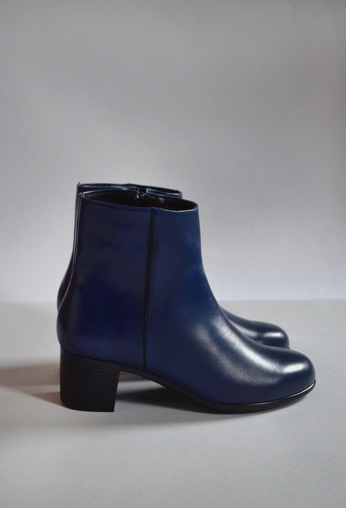 hopp zip up ankle boot