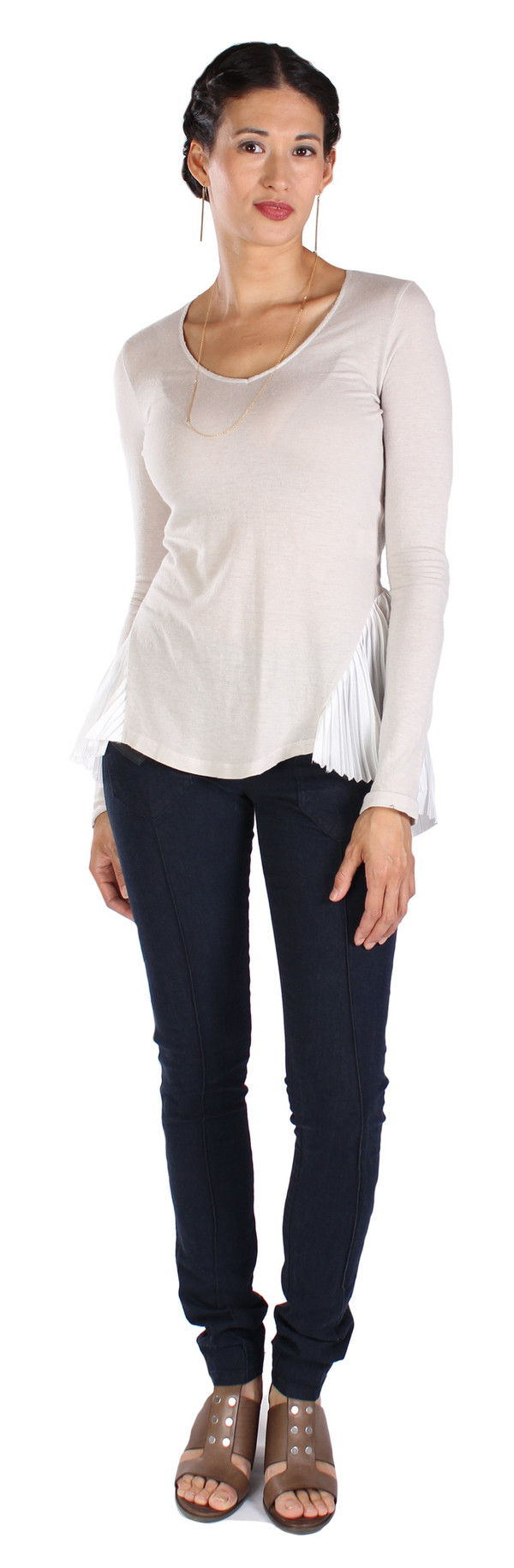Clu Pleated V-neck Top Clu Pleated V-neck Top