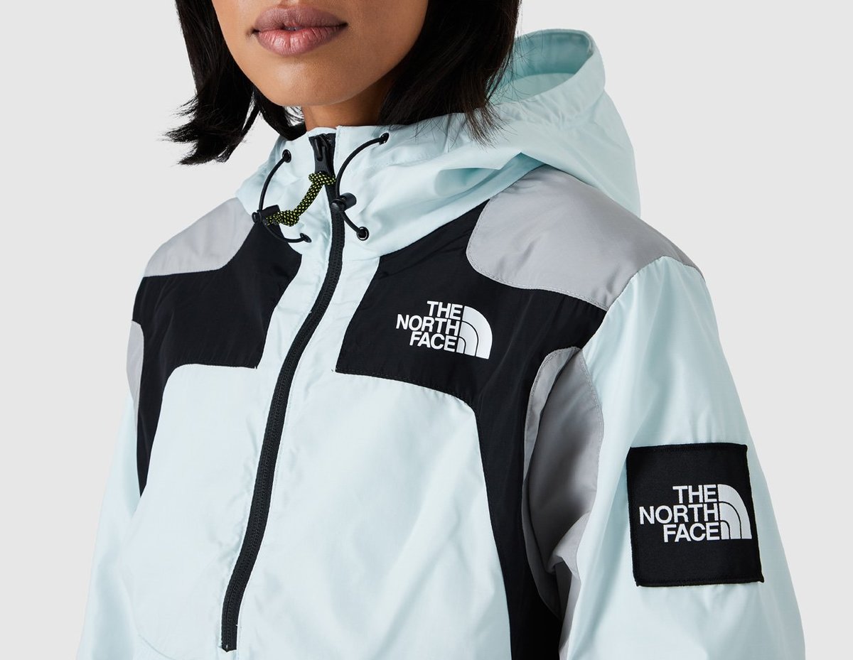 the north face panel wind jacket