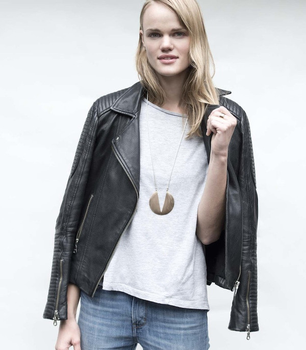 Minoux Necklace 02 Minoux Necklace 02