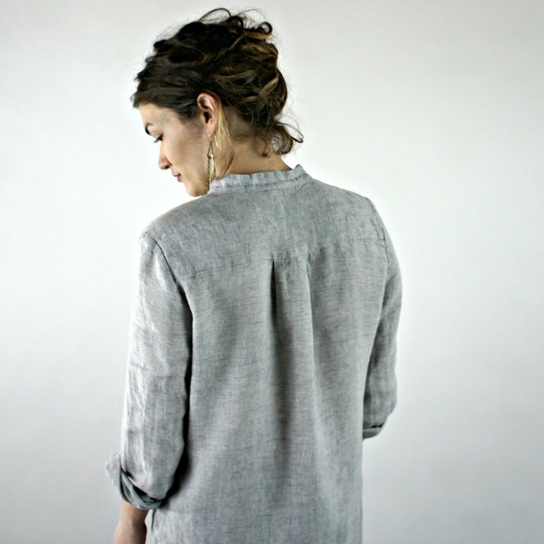 Nuthatch Placket Tunic in Gray or Black Linen Nuthatch Placket Tunic in Gray or Black Linen