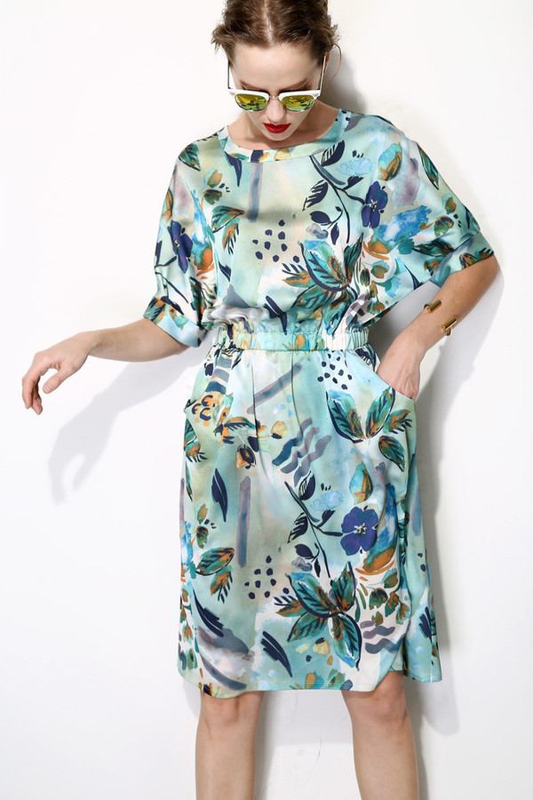 Few Moda Silk Tropical Print Midi Dress Few Moda Silk Tropical Print Midi Dress