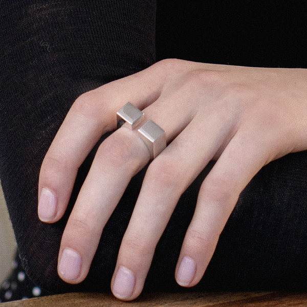 AGMES Wide Open Block Ring AGMES Wide Open Block Ring