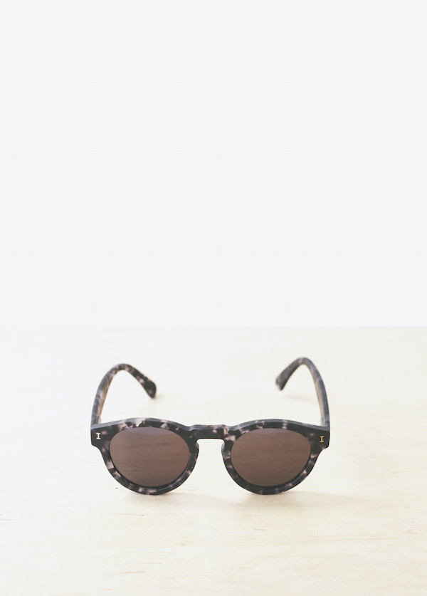 Illesteva - Leonard in Matte Black Tortoise Illesteva - Leonard in Matte Black Tortoise
