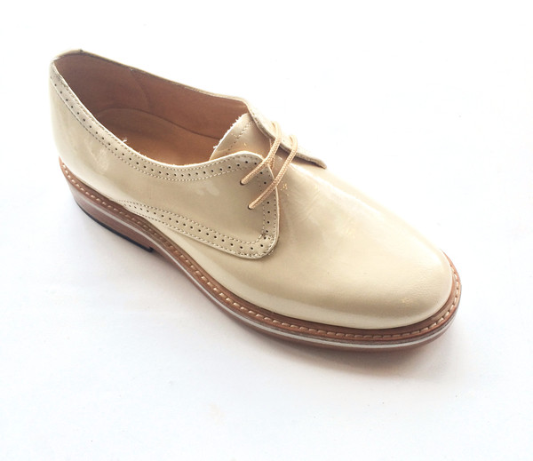 Dieppa Restrepo Laura Oxford | Cream Patent Dieppa Restrepo Laura Oxford | Cream Patent