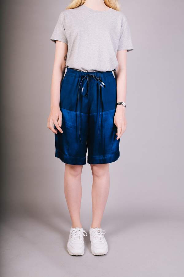 Livia Arena Two Tone Basketball Short Livia Arena Two Tone Basketball Short