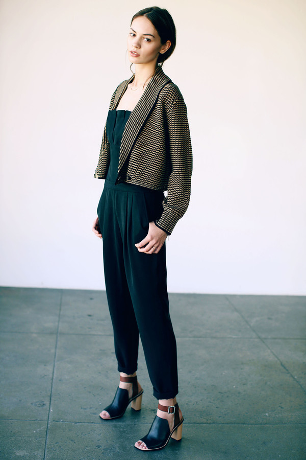 Cosette Louisa Cropped Cardigan Blacksand Cosette Louisa Cropped Cardigan Blacksand