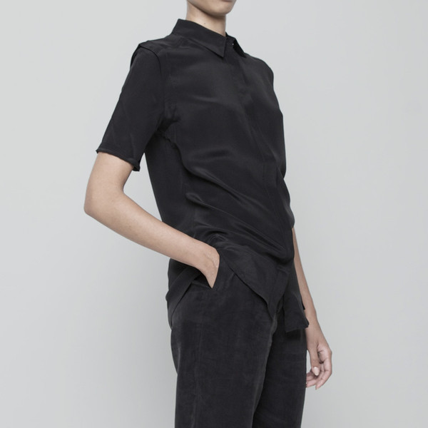 7115 by Szeki Short Sleeve Silk Button Down 7115 by Szeki Short Sleeve Silk Button Down