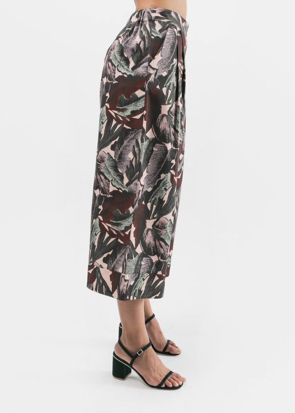 Svilu - Palm Print Cropped Wide Leg Pant Svilu - Palm Print Cropped Wide Leg Pant