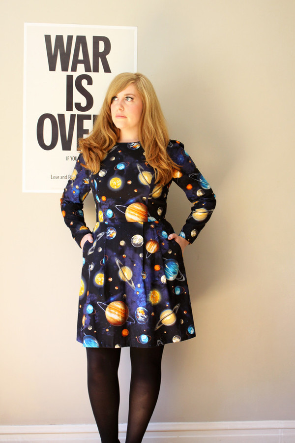 Birds of North America Puffbird Dress (Universe) Birds of North America Puffbird Dress (Universe)
