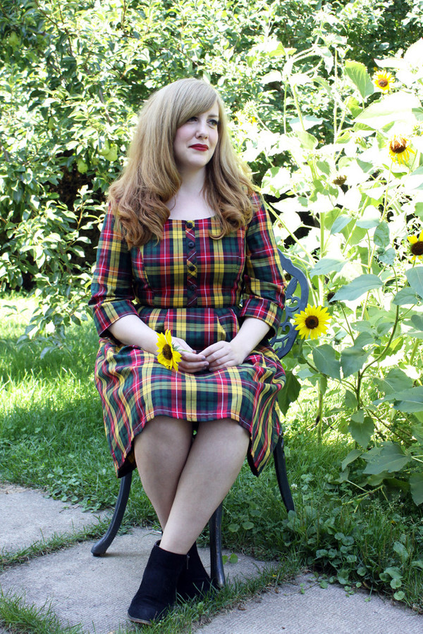 Birds of North America Wood Rail Dress (Buchanan Plaid) Birds of North America Wood Rail Dress (Buchanan Plaid)
