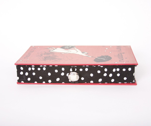 Chick Lit Designs Mary Poppins Book Clutch Chick Lit Designs Mary Poppins Book Clutch