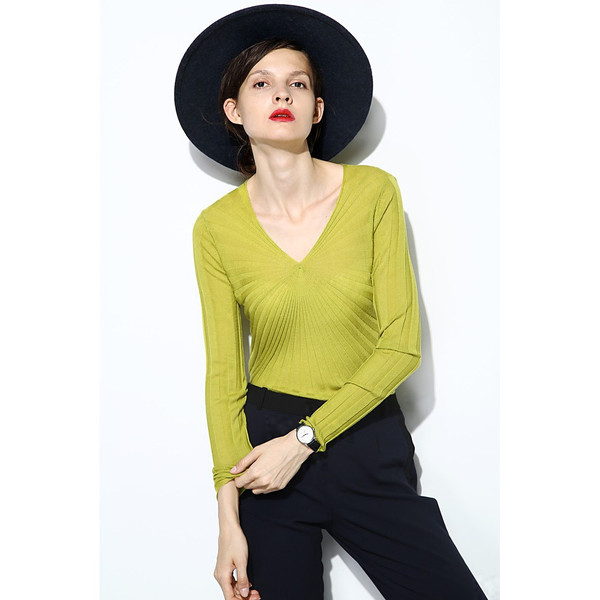V-Neck Wool Textured Sweater V-Neck Wool Textured Sweater