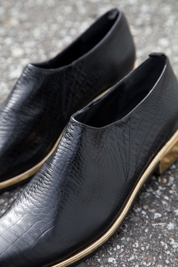 Rachel Comey Fielding Slip On | black / gold Rachel Comey Fielding Slip On | black / gold