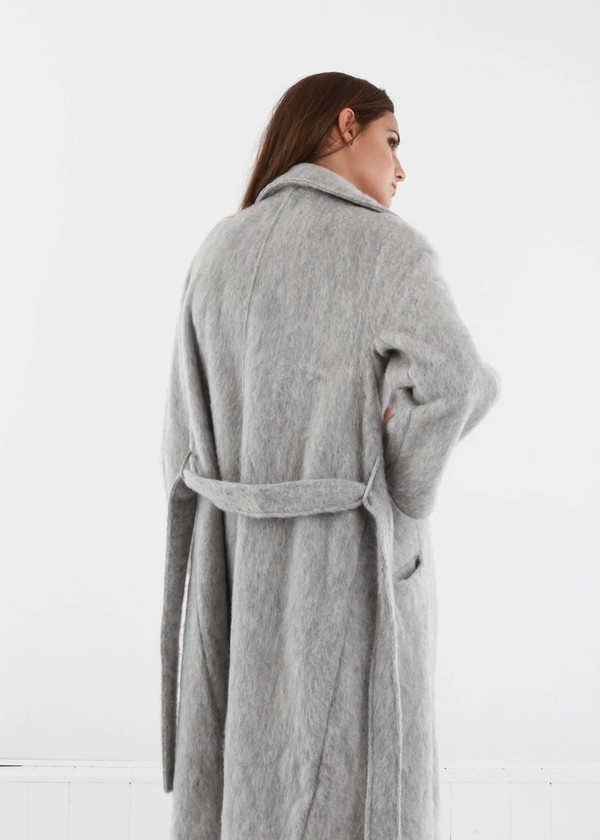 Baserange Light Grey Pyrénées Coat Baserange Light Grey Pyrénées Coat